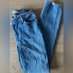 Abercrombie and Fitch 90’s Straight Ultra High-Rise | Extra-long!